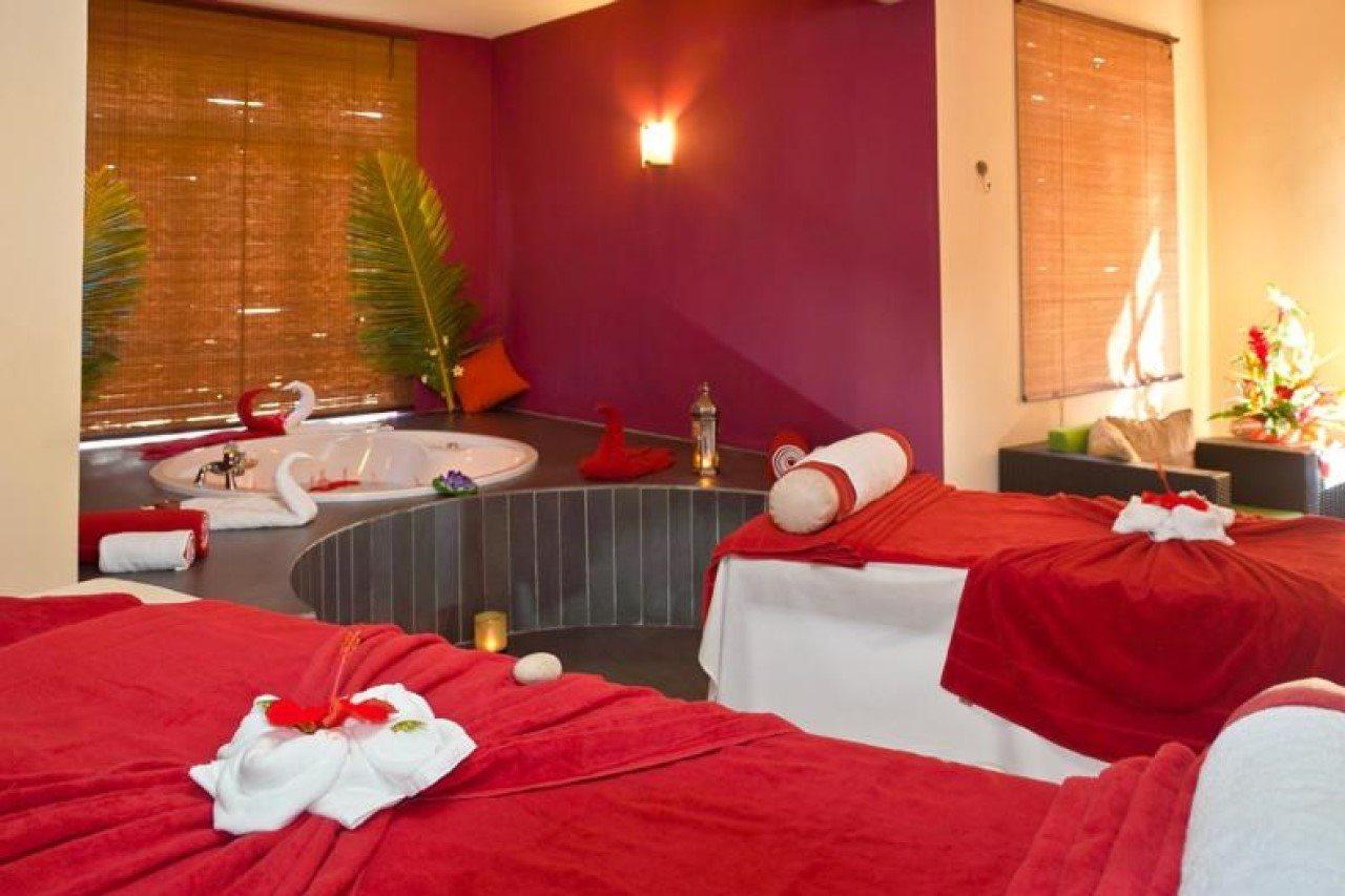 Jalsa Beach Hotel & Spa Пост-Лафайет Экстерьер фото