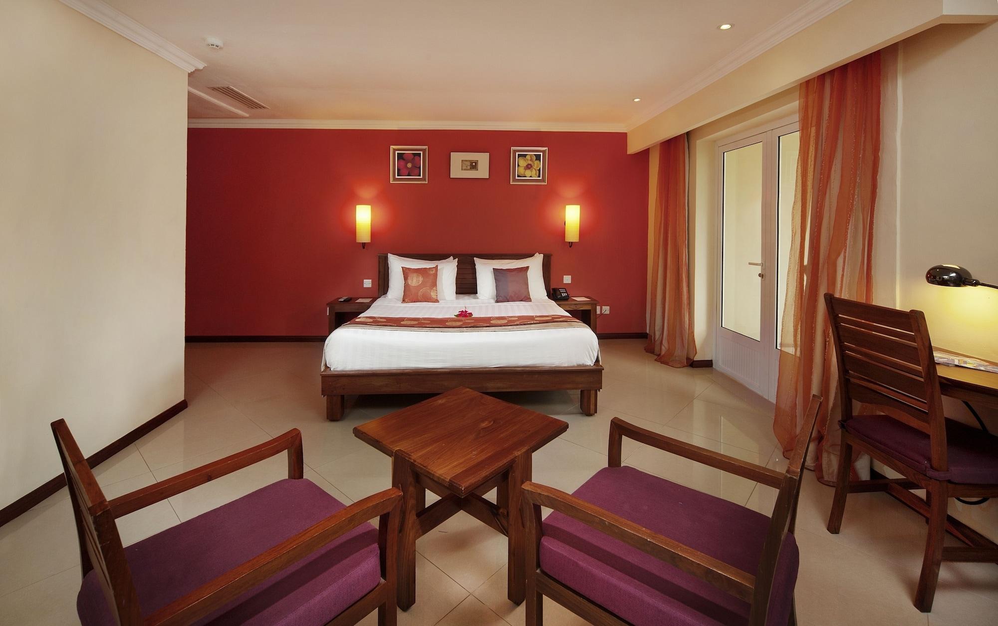 Jalsa Beach Hotel & Spa Пост-Лафайет Экстерьер фото