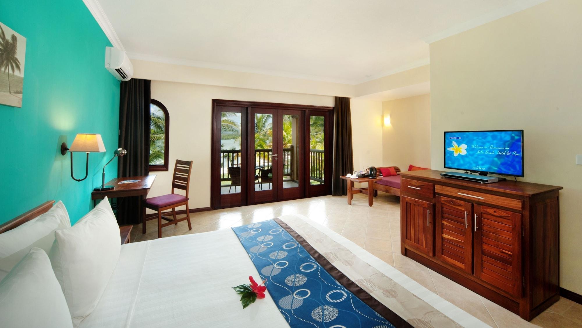 Jalsa Beach Hotel & Spa Пост-Лафайет Экстерьер фото