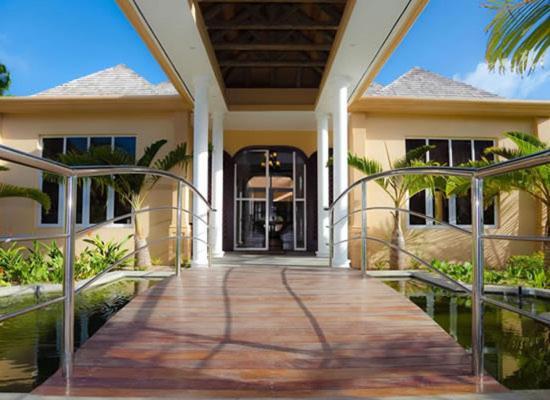 Jalsa Beach Hotel & Spa Пост-Лафайет Экстерьер фото