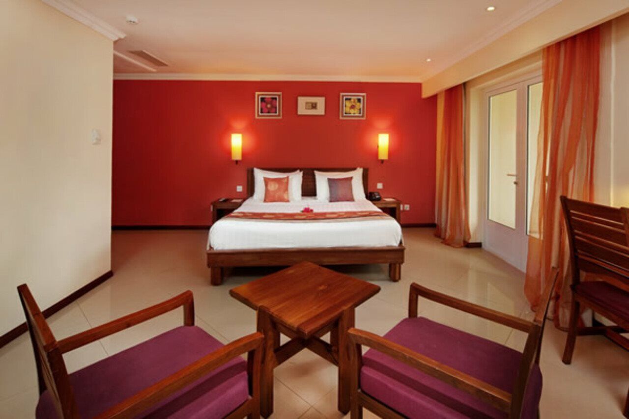 Jalsa Beach Hotel & Spa Пост-Лафайет Экстерьер фото